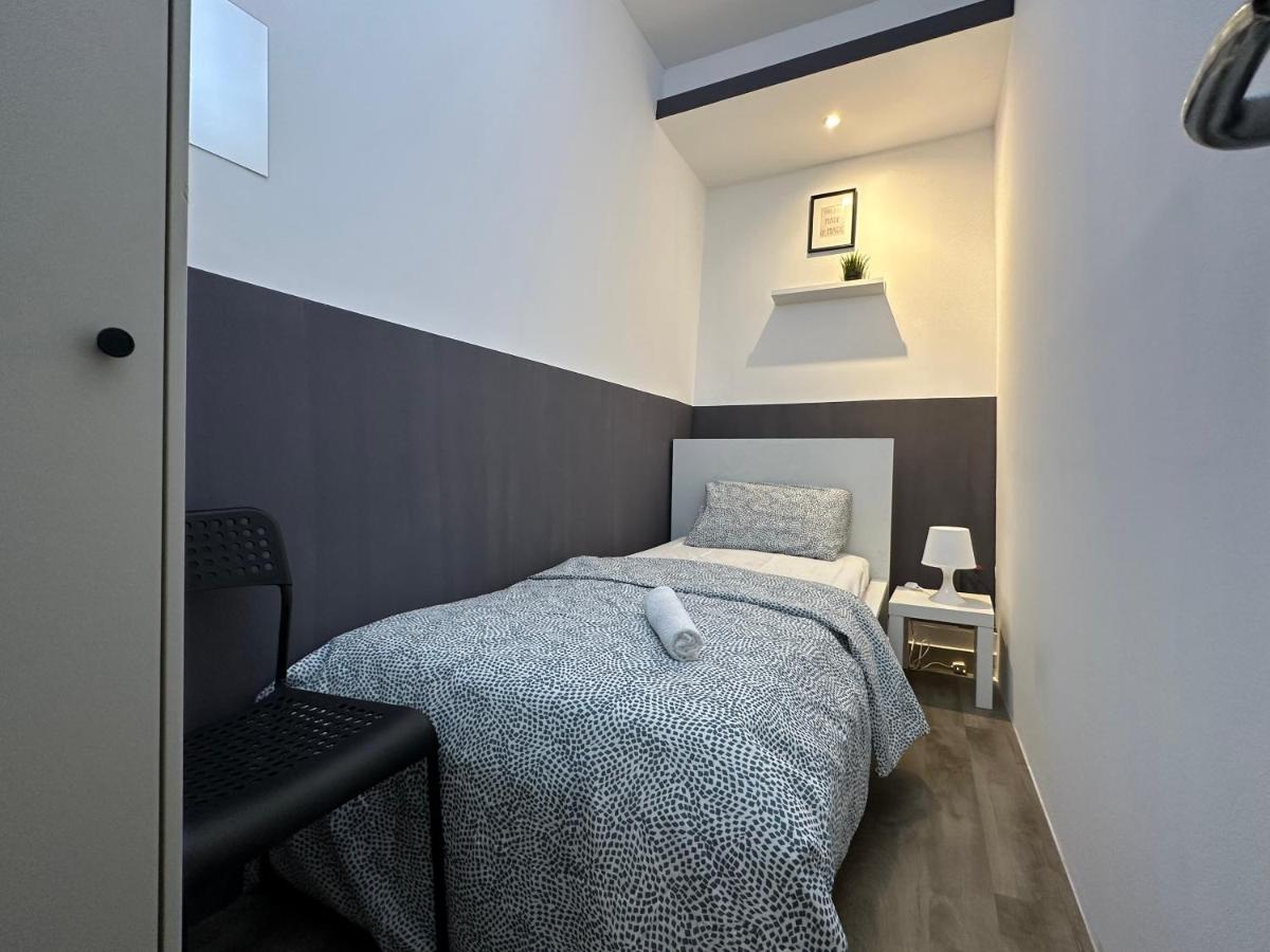 Traveller Partition Room In Al Barsha 1 Near Metro Dubaj Exteriér fotografie